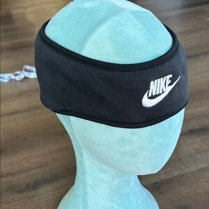 Nike Black and White Sports Headband